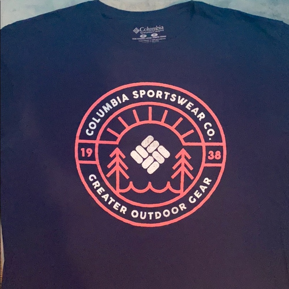 Women’s Columbia T-shirt